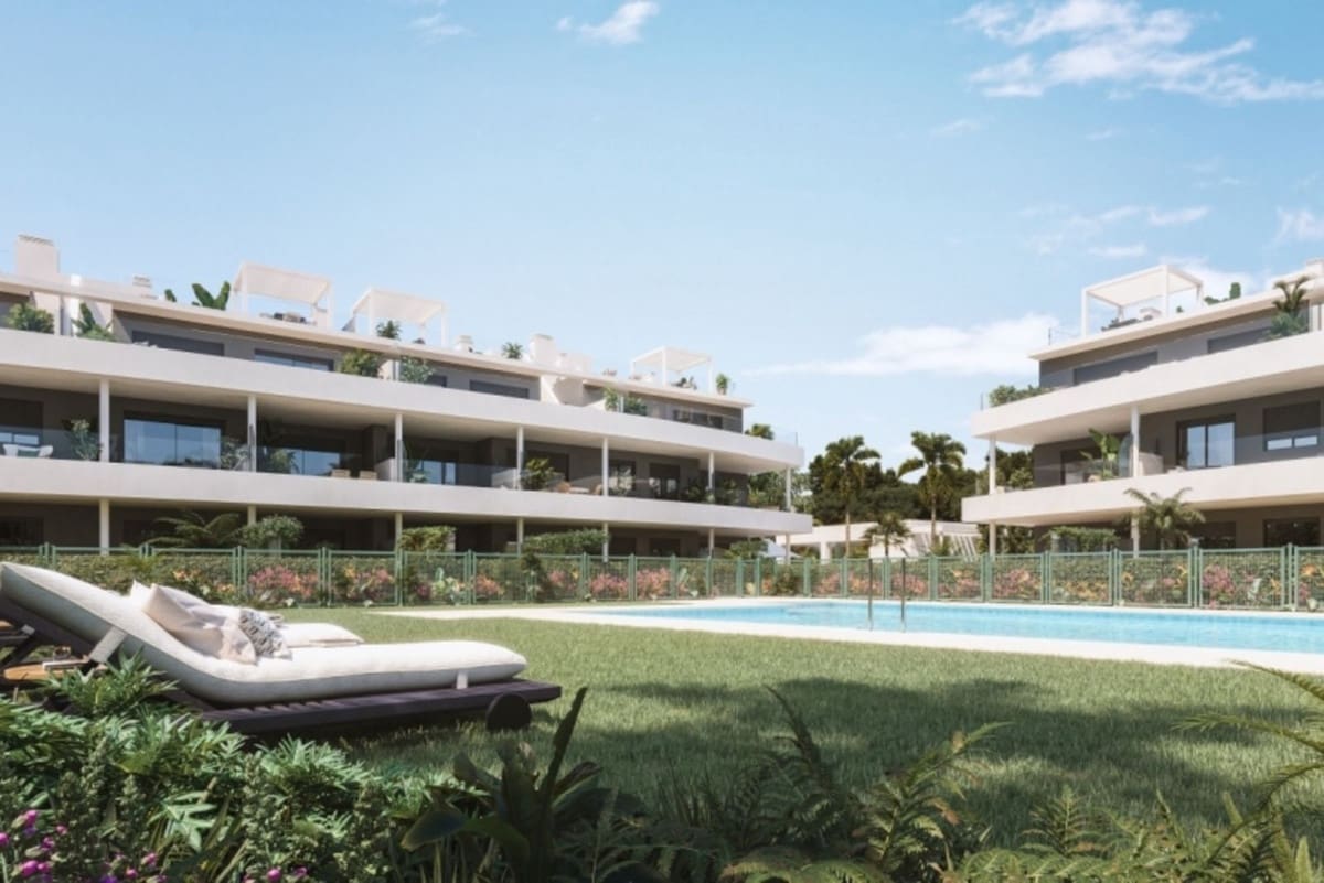 3 quarto Apartamento para venda em Estepona com piscina garagem - 475 000 € (Ref: 7878749)