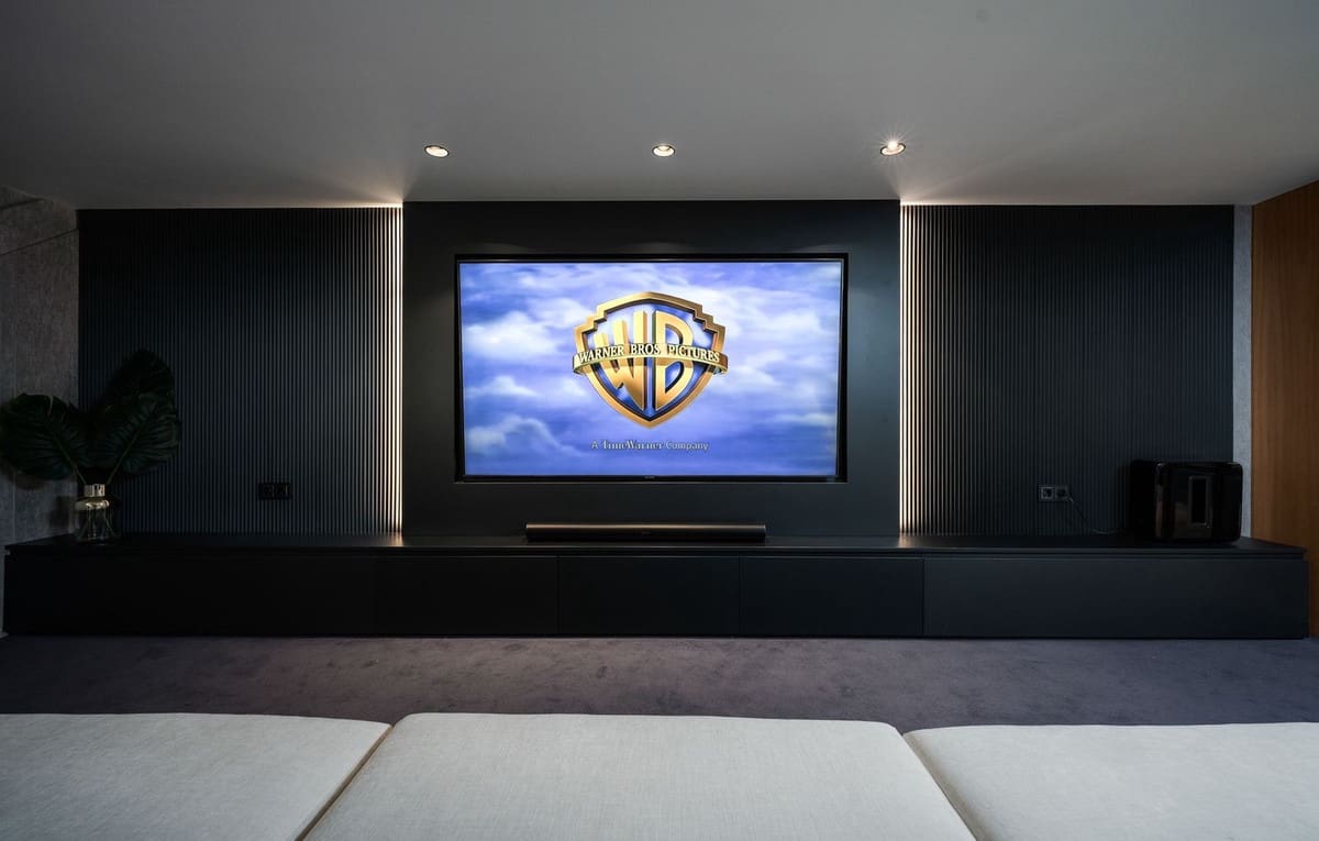 3 bedroom Townhouse for sale in Golden Mile with pool garage - € 1,750,000 (Ref: 7898578)