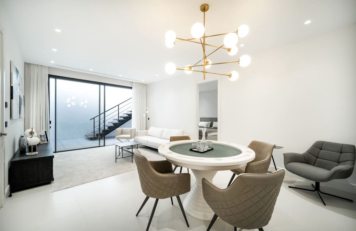 4 bedroom Villa for sale in Golden Mile with pool garage - € 3,500,000 (Ref: 7905288)