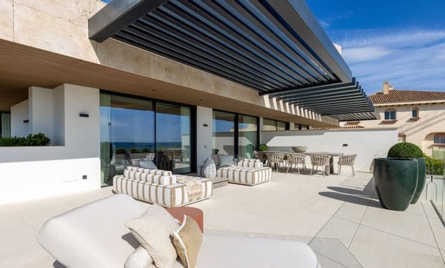 3 bedroom Apartment for sale in Estepona with pool garage - € 2,420,000 (Ref: 7942098)