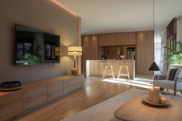 3 chambre Appartement à vendre à Estepona avec piscine garage - 1 425 000 € (Ref: 8035746)
