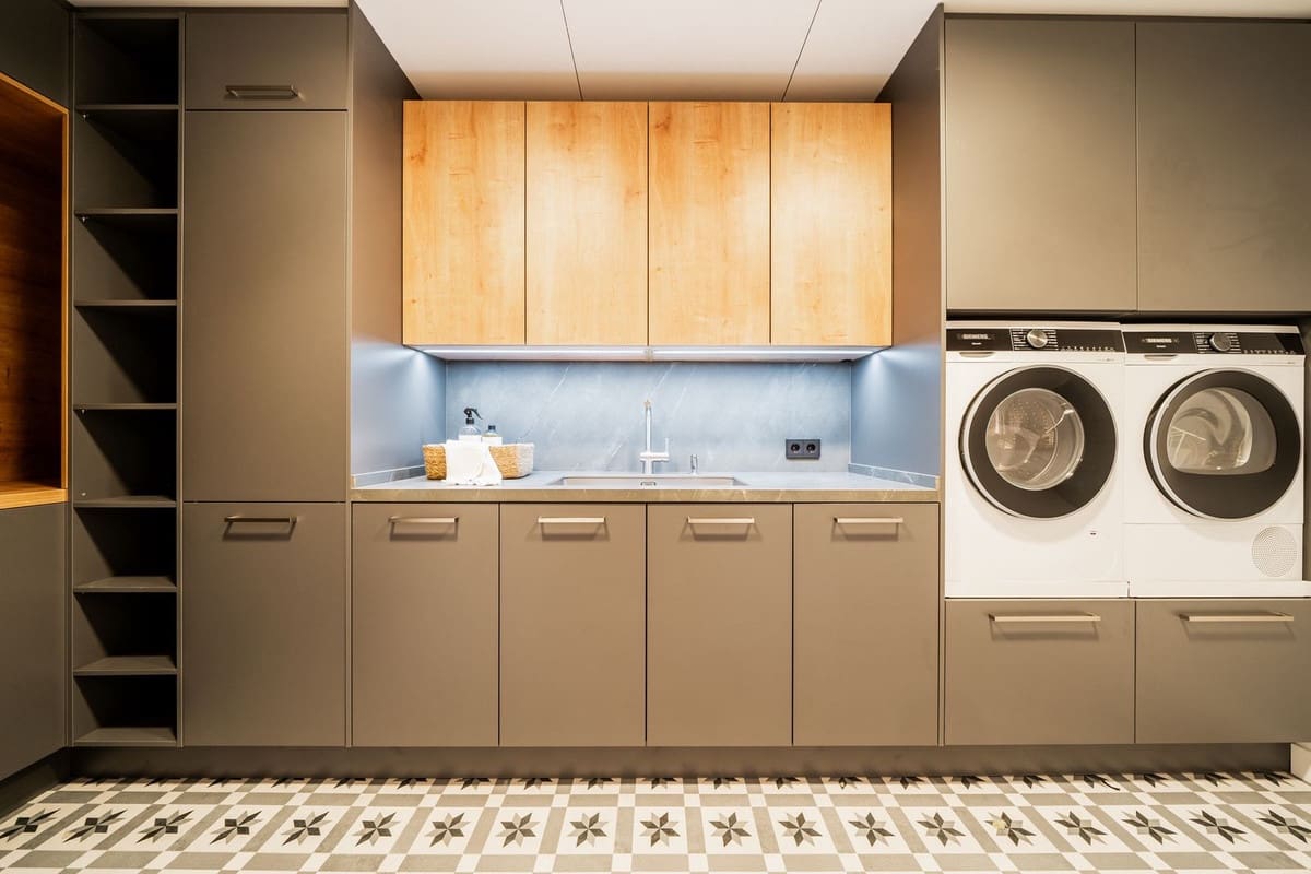 4 quarto Penthouse para venda em Nueva Andalucia com piscina garagem - 3 249 000 € (Ref: 8039723)