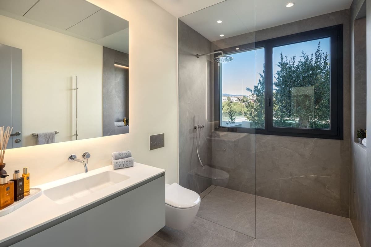 5 sovrum Villa till salu i Estepona med pool garage - 2 950 000 € (Ref: 8039724)