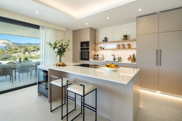 5 sypialnia Willa na sprzedaż w Estepona z basenem garażem - 2 950 000 € (Ref: 8039724)