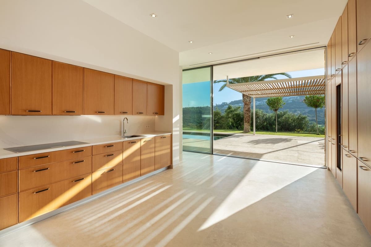 4 soveværelse Villa til salg i Bahia de Casares med swimmingpool garage - € 4.500.000 (Ref: 8060532)