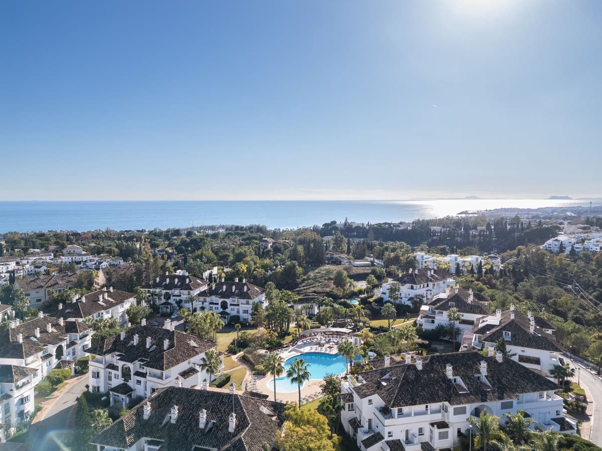 3 Zimmer Apartment zu verkaufen in Golden Mile mit Pool - 2.350.000 € (Ref: 8097944)