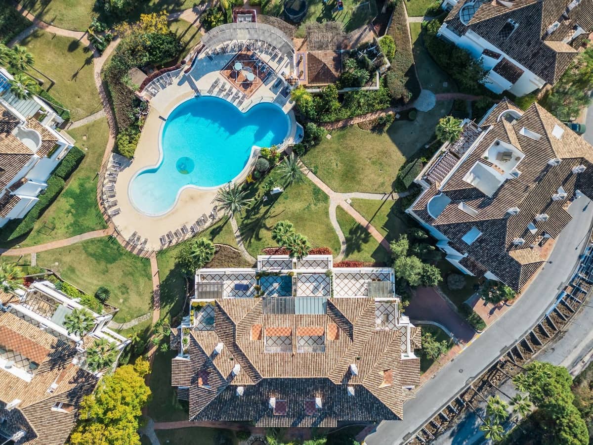 Apartamento de 3 habitaciones en Golden Mile en venta con piscina - 2.350.000 € (Ref: 8097944)