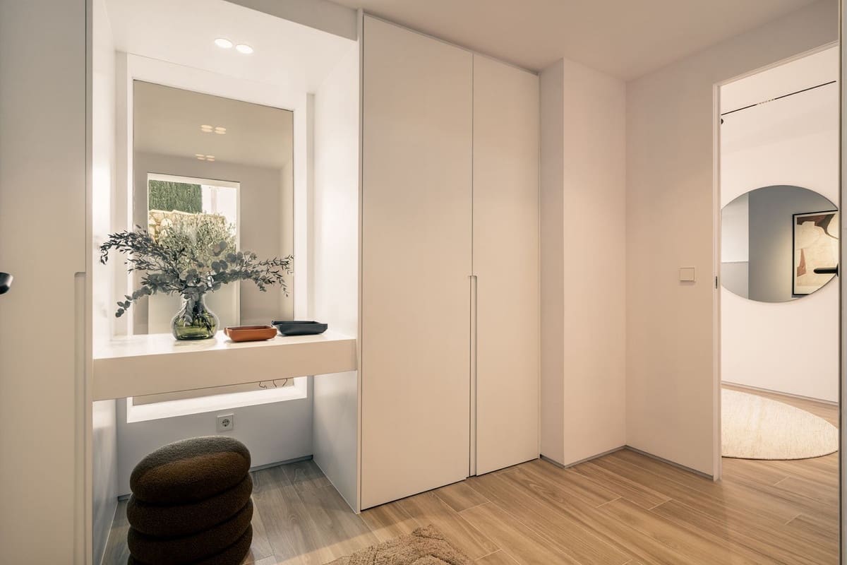 4 bedroom Townhouse for sale in Nueva Andalucia with pool garage - € 2,250,000 (Ref: 8107973)