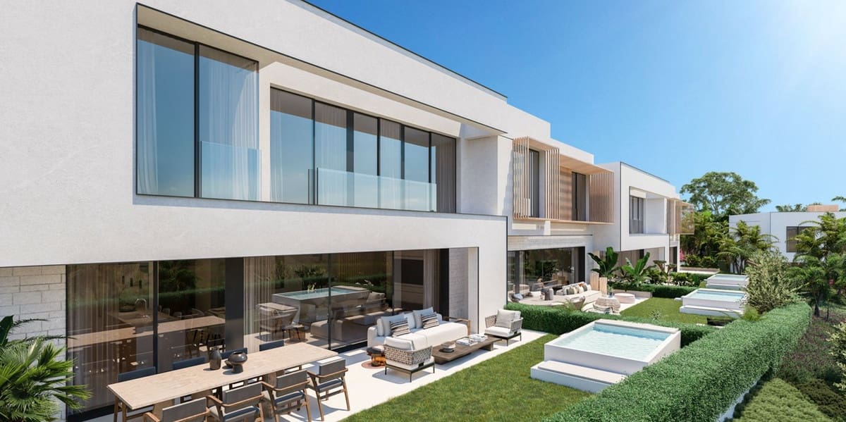 3 soveværelse Byhus til salg i La Cala de Mijas - € 750.000 (Ref: 8139588)