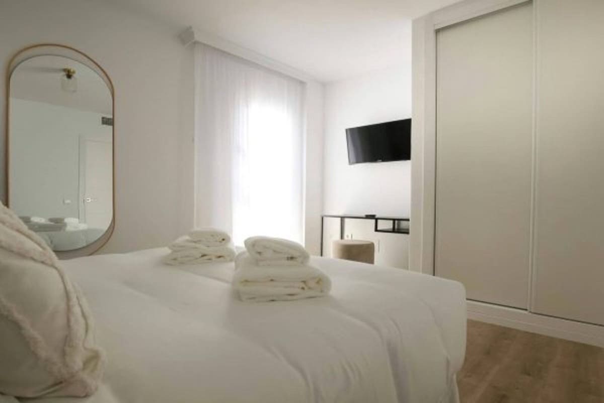 2 Zimmer Apartment zu verkaufen in Mijas mit Pool - 415.000 € (Ref: 8146582)
