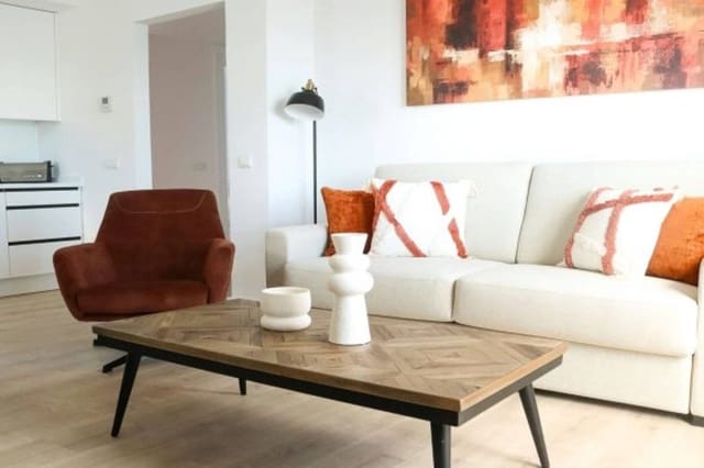 2 Zimmer Apartment zu verkaufen in Mijas mit Pool - 415.000 € (Ref: 8146582)
