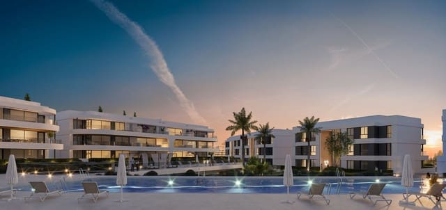 Apartamento de 3 habitaciones en Estepona en venta con piscina garaje - 595.000 € (Ref: 8164866)