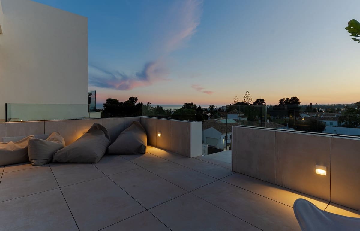 4 slaapkamer Penthouse te koop in Golden Mile met zwembad garage - € 5.900.000 (Ref: 8167735)
