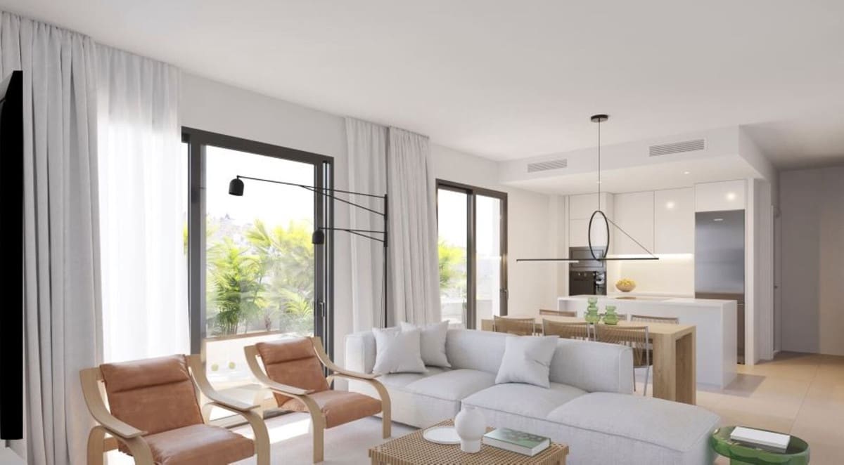 2 bedroom Apartment for sale in Fuengirola with pool garage - € 375,000 (Ref: 8180919)