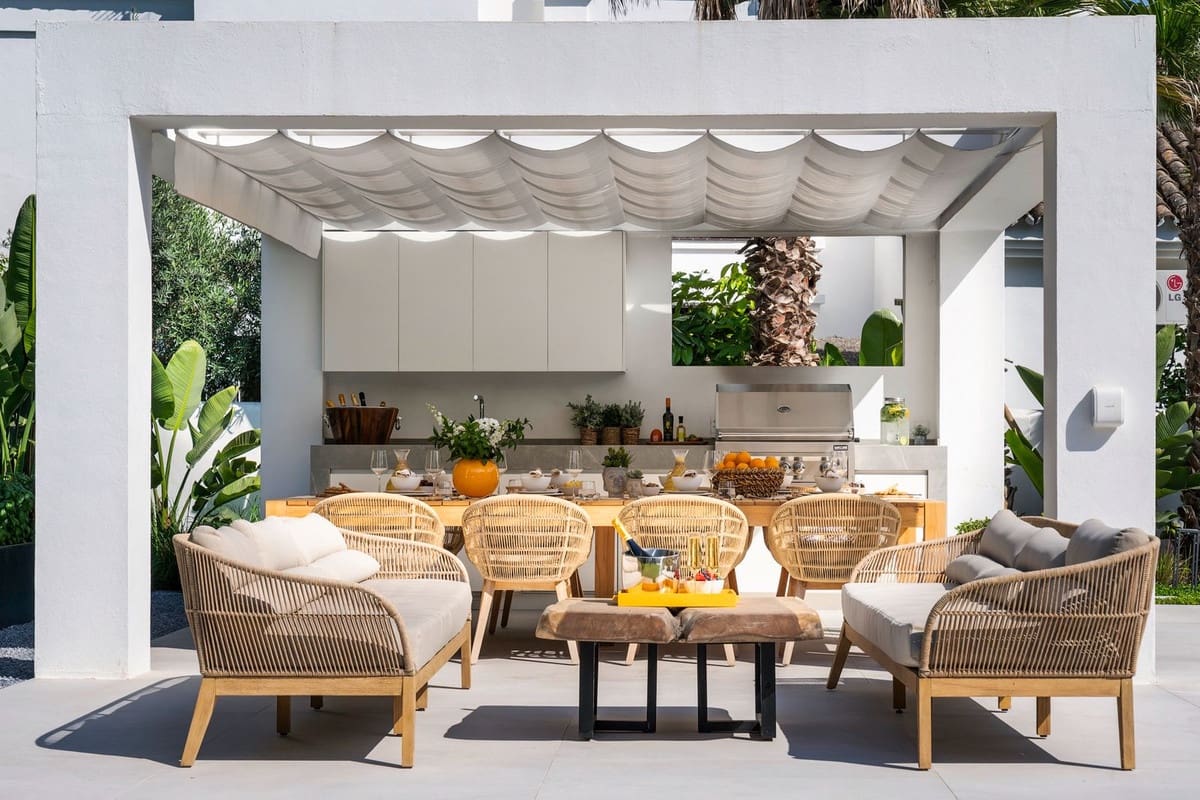 6 soveværelse Villa til salg i Nueva Andalucia med garage - € 3.995.000 (Ref: 8195711)