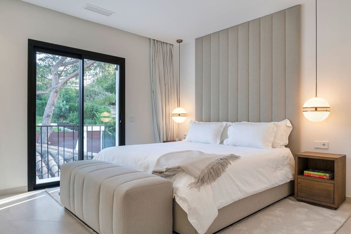 6 soveværelse Villa til salg i Nueva Andalucia med garage - € 3.995.000 (Ref: 8195711)