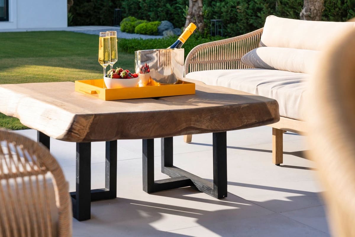 6 bedroom Villa for sale in Nueva Andalucia with garage - € 3,995,000 (Ref: 8195711)