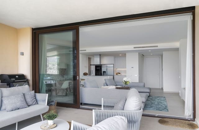 2 sovrum Lägenhet till salu i La Quinta, Benahavís med pool garage - 750 000 € (Ref: 8200390)