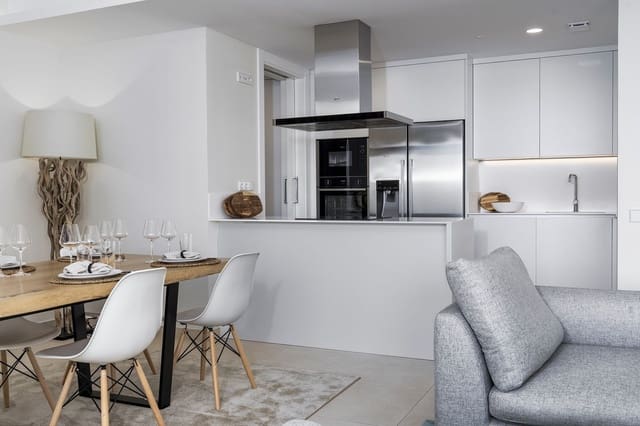 2 sovrum Lägenhet till salu i La Quinta, Benahavís med pool garage - 750 000 € (Ref: 8200390)