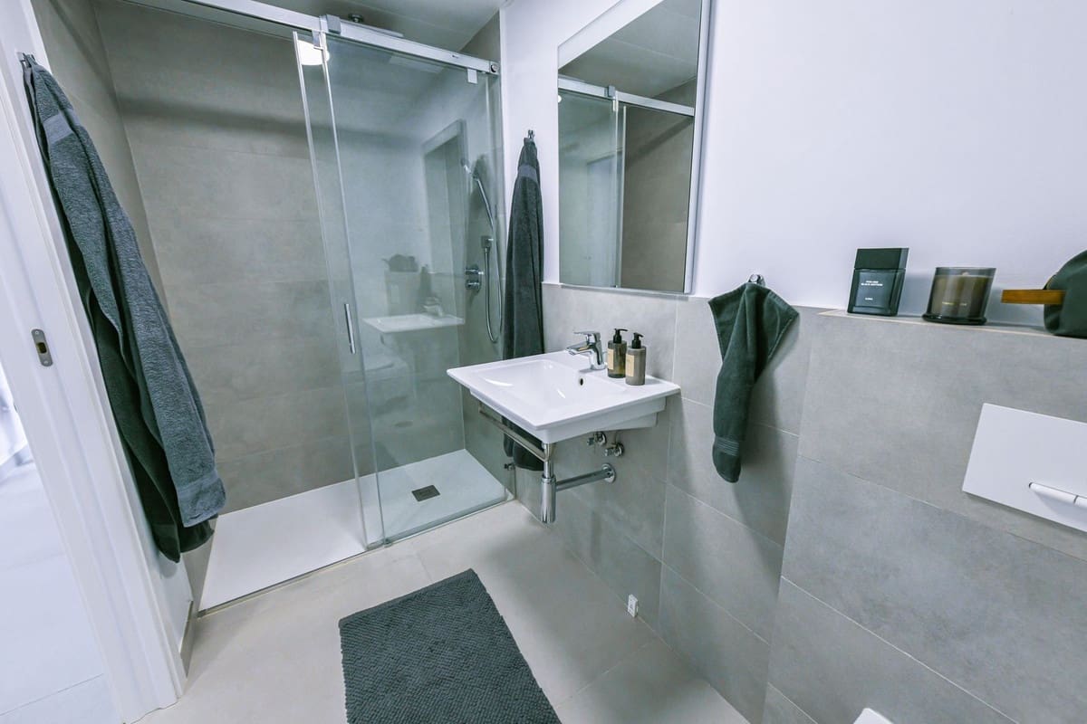 4 soveværelse Lejlighed til salg i Benalmadena med swimmingpool garage - € 1.295.000 (Ref: 8205388)