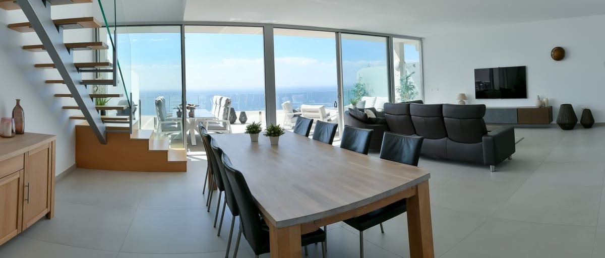 4 soveværelse Lejlighed til salg i Benalmadena med swimmingpool garage - € 1.295.000 (Ref: 8205388)