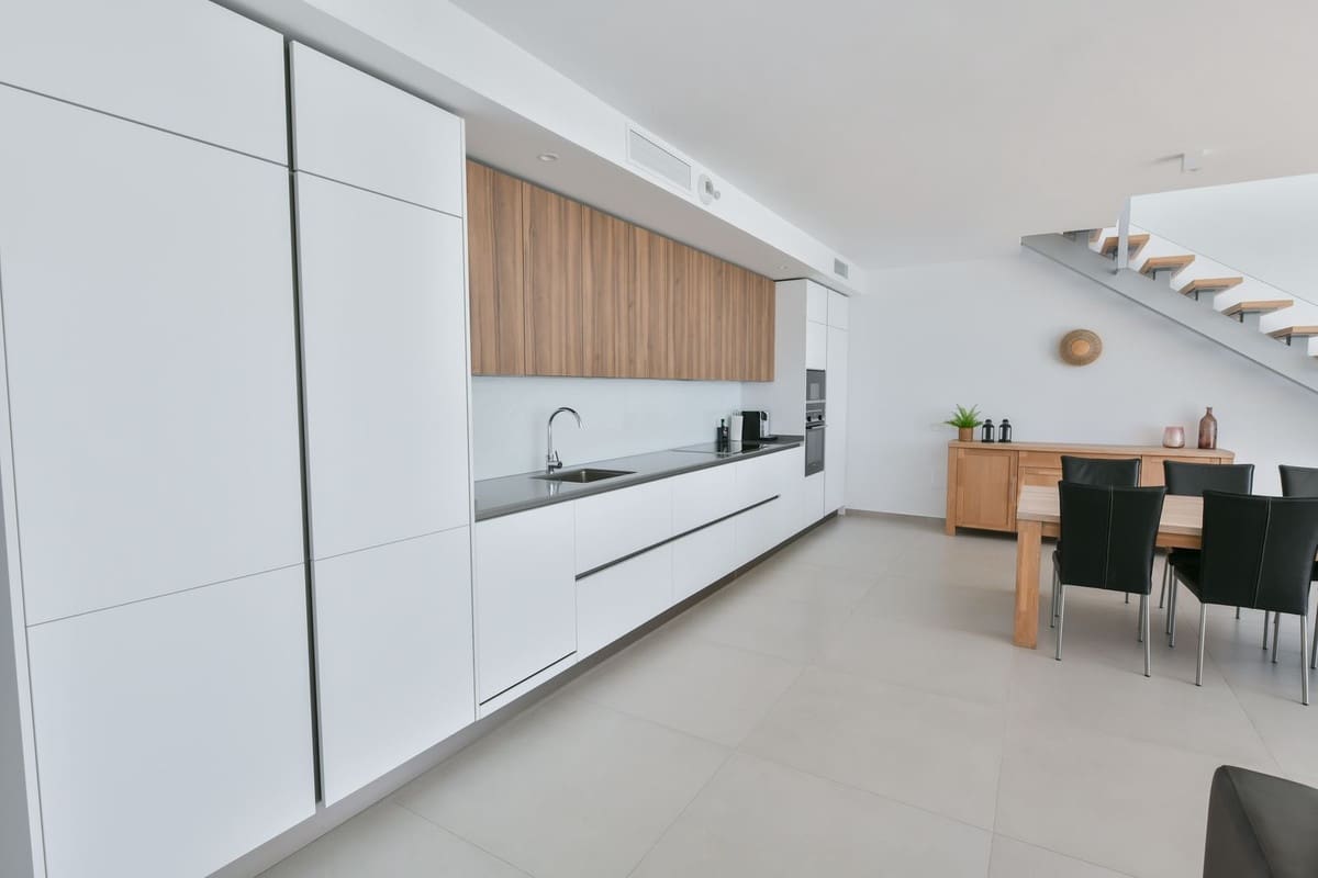 4 soveværelse Lejlighed til salg i Benalmadena med swimmingpool garage - € 1.295.000 (Ref: 8205388)