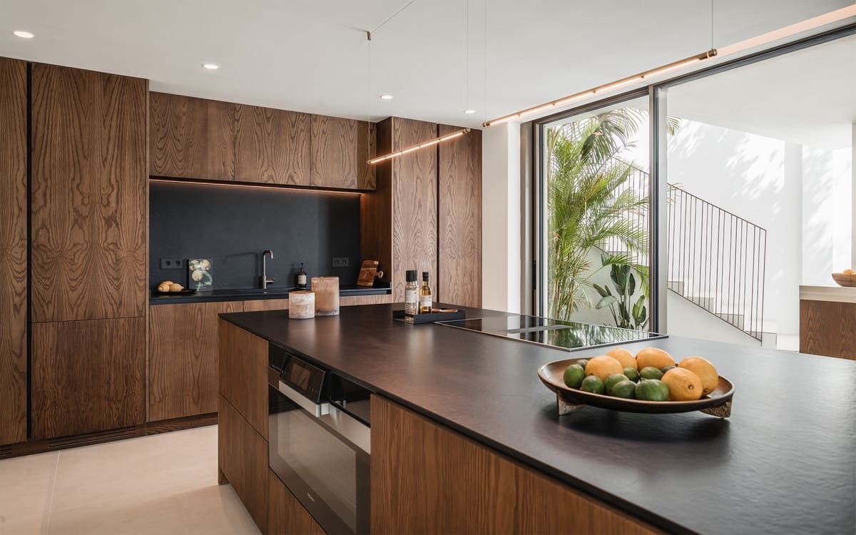 6 soverom Villa til salgs i Benahavis med svømmebasseng garasje - € 6 995 000 (Ref: 8230422)