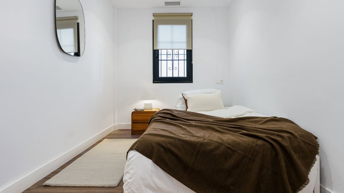 4 bedroom Apartment for sale in Nueva Andalucia with pool garage - € 1,150,000 (Ref: 8240297)