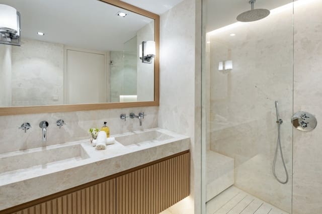 4 soveværelse Villa til salg i Nueva Andalucia, Marbella med swimmingpool garage - € 4.900.000 (Ref: 8240483)