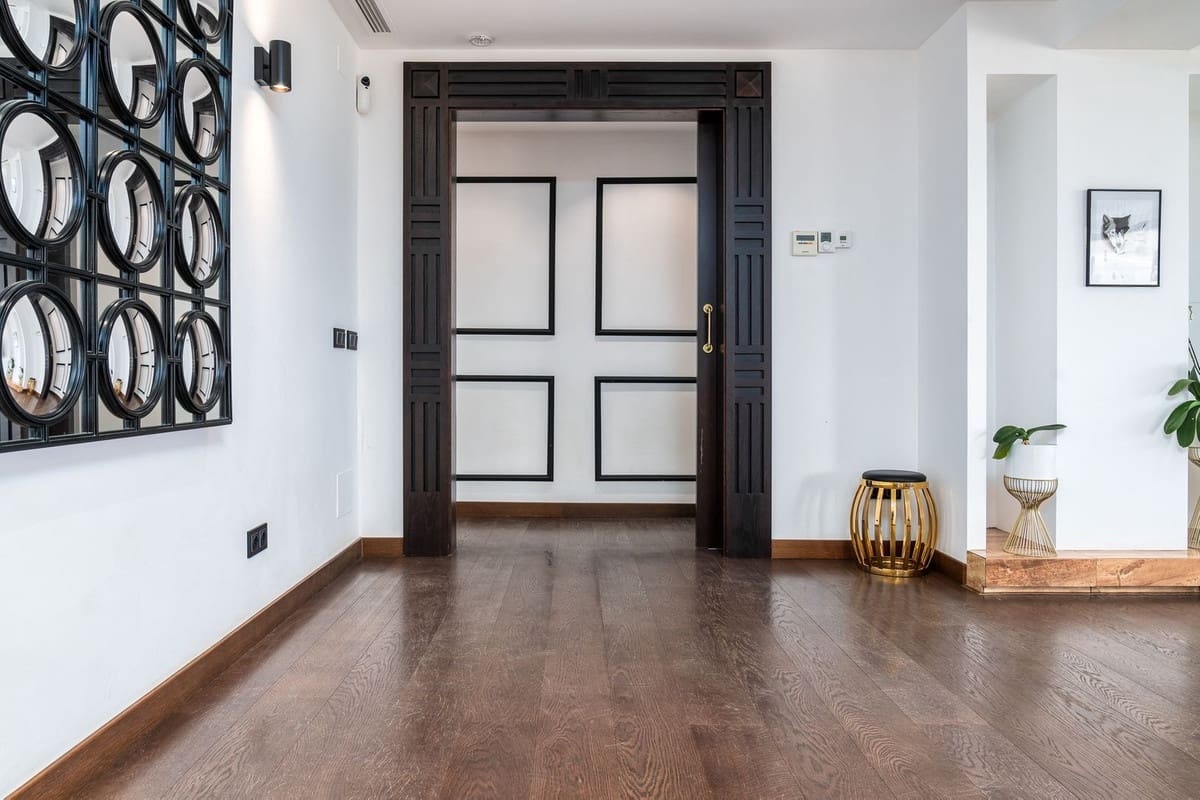 Chalet de 6 habitaciones en Nueva Andalucia en venta con piscina garaje - 1.998.000 € (Ref: 8263866)