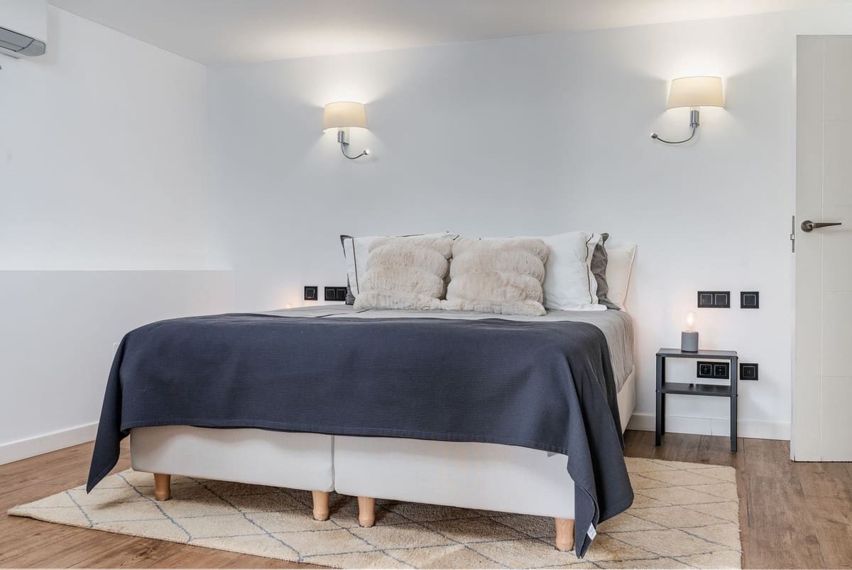 Chalet de 6 habitaciones en Nueva Andalucia en venta con piscina garaje - 1.998.000 € (Ref: 8263866)