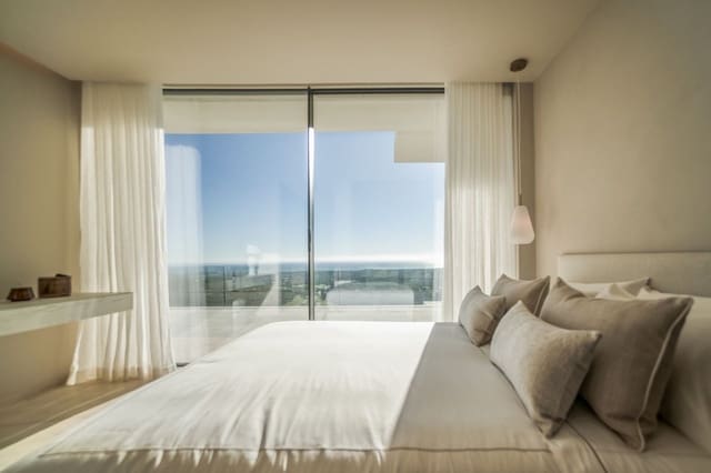 6 Zimmer Villa zu verkaufen in Sotogrande, San Roque mit Pool Garage - 9.800.000 € (Ref: 8286097)