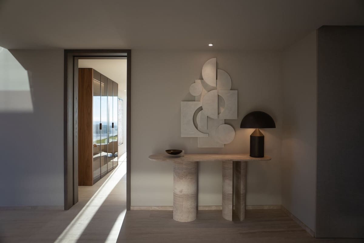 6 bedroom Villa for sale in Sotogrande with pool garage - € 9,800,000 (Ref: 8286097)