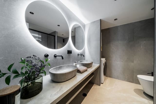 4 sypialnia Apartament na sprzedaż w Nueva Andalucia, Marbella z basenem - 750 000 € (Ref: 8297243)