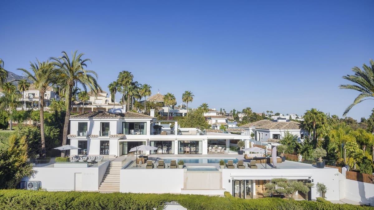 7 bedroom Villa for sale in Nueva Andalucia with pool garage - € 6,990,000 (Ref: 8301428)