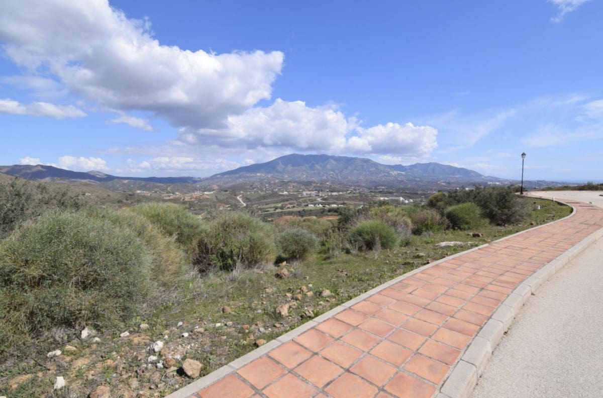 Byggetomt til salgs i La Cala Golf - € 445 000 (Ref: 8311818)