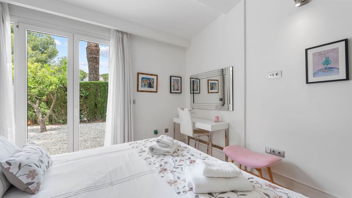 7 sovrum Villa till salu i Marbella med pool garage - 2 250 000 € (Ref: 8323673)