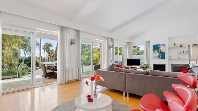 7 chambre Villa/Maison à vendre à Marbella avec piscine garage - 2 250 000 € (Ref: 8323673)