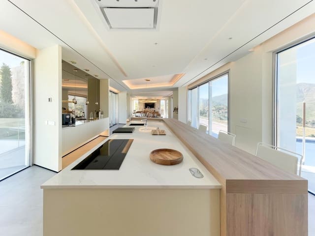 5 makuuhuone Huvila myytävänä paikassa La Cala Golf, Mijas mukana uima-altaan 
autotalli - 2 450 000 € (Ref: 8326706)