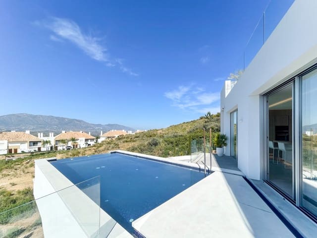 5 soveværelse Villa til salg i La Cala Golf, Mijas med swimmingpool garage - € 2.450.000 (Ref: 8326706)