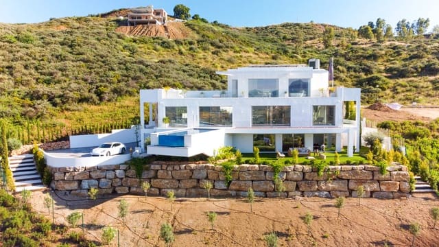 5 soveværelse Villa til salg i La Cala Golf, Mijas med swimmingpool garage - € 2.450.000 (Ref: 8326706)