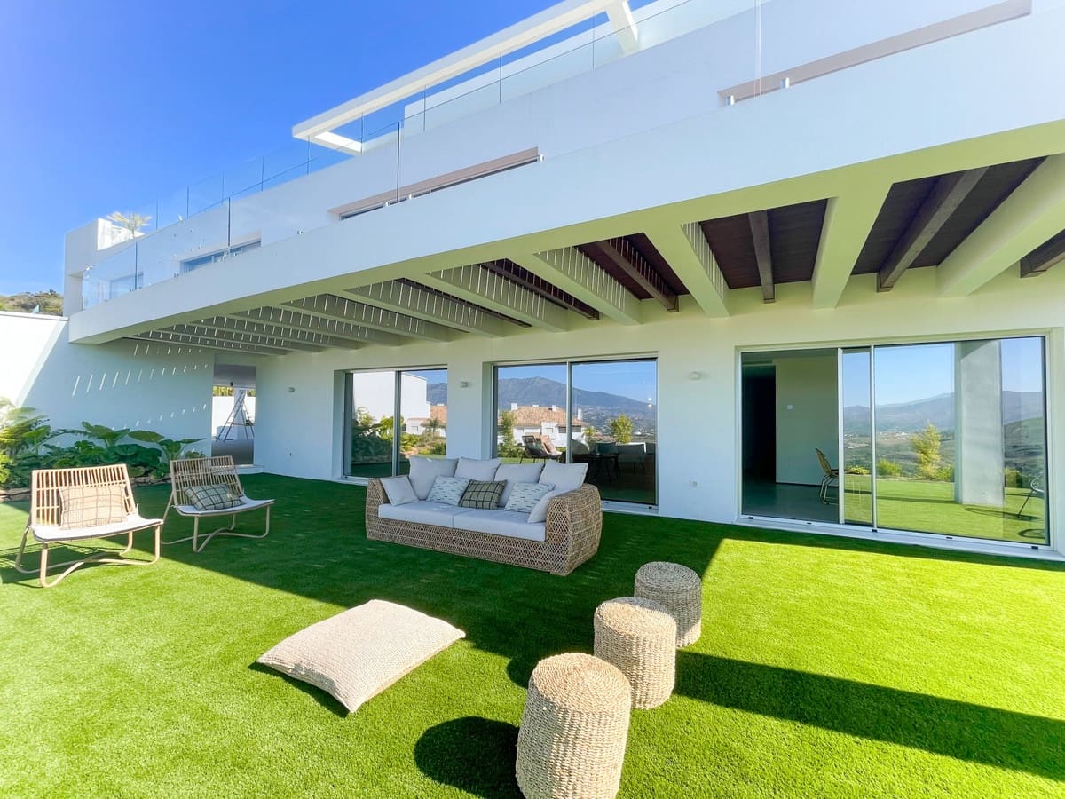 Chalet de 5 habitaciones en La Cala Golf en venta con piscina garaje - 2.450.000 € (Ref: 8326706)