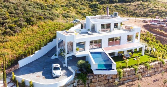 5 soveværelse Villa til salg i La Cala Golf, Mijas med swimmingpool garage - € 2.450.000 (Ref: 8326706)
