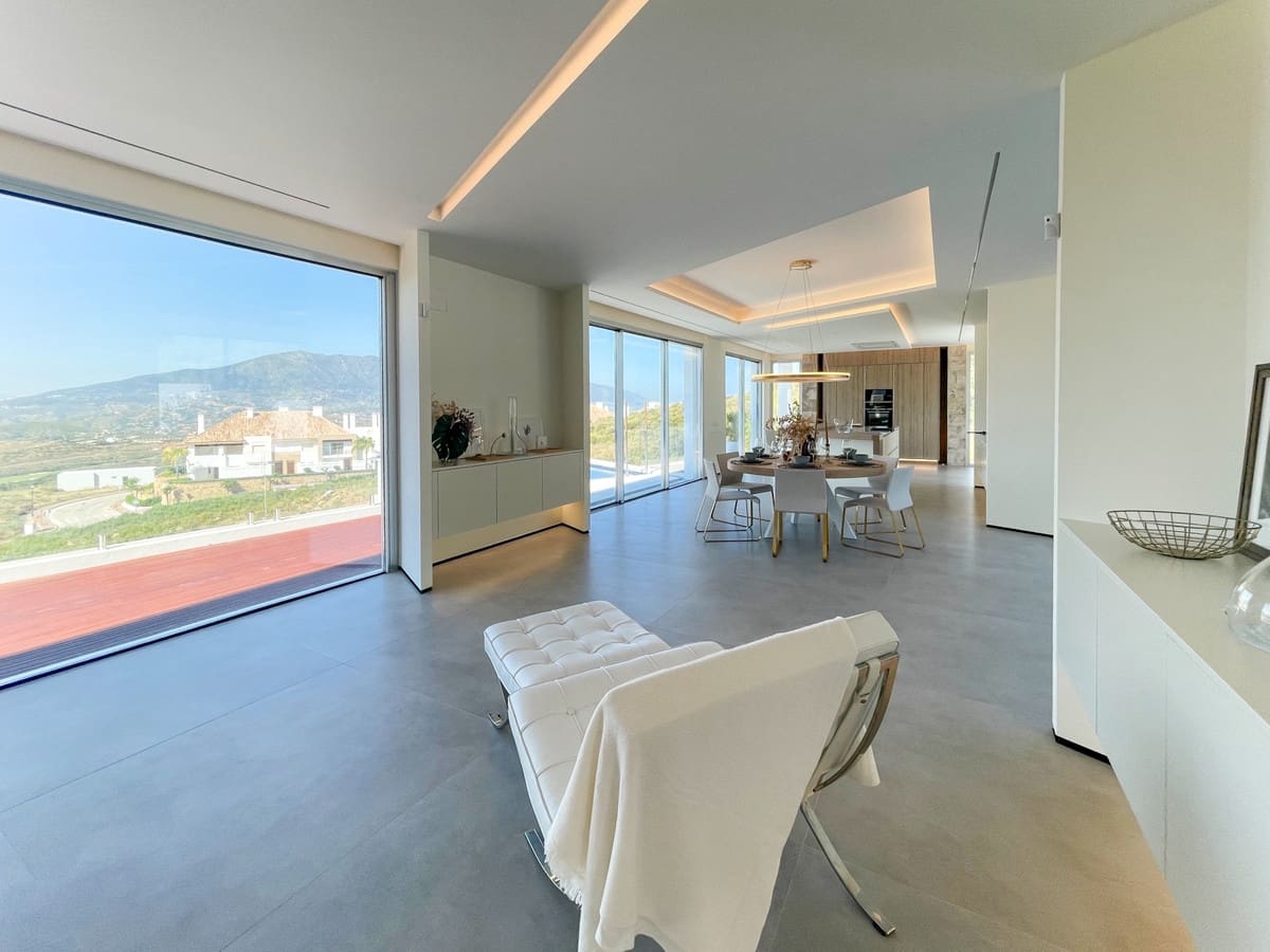 Chalet de 5 habitaciones en La Cala Golf en venta con piscina garaje - 2.450.000 € (Ref: 8326706)