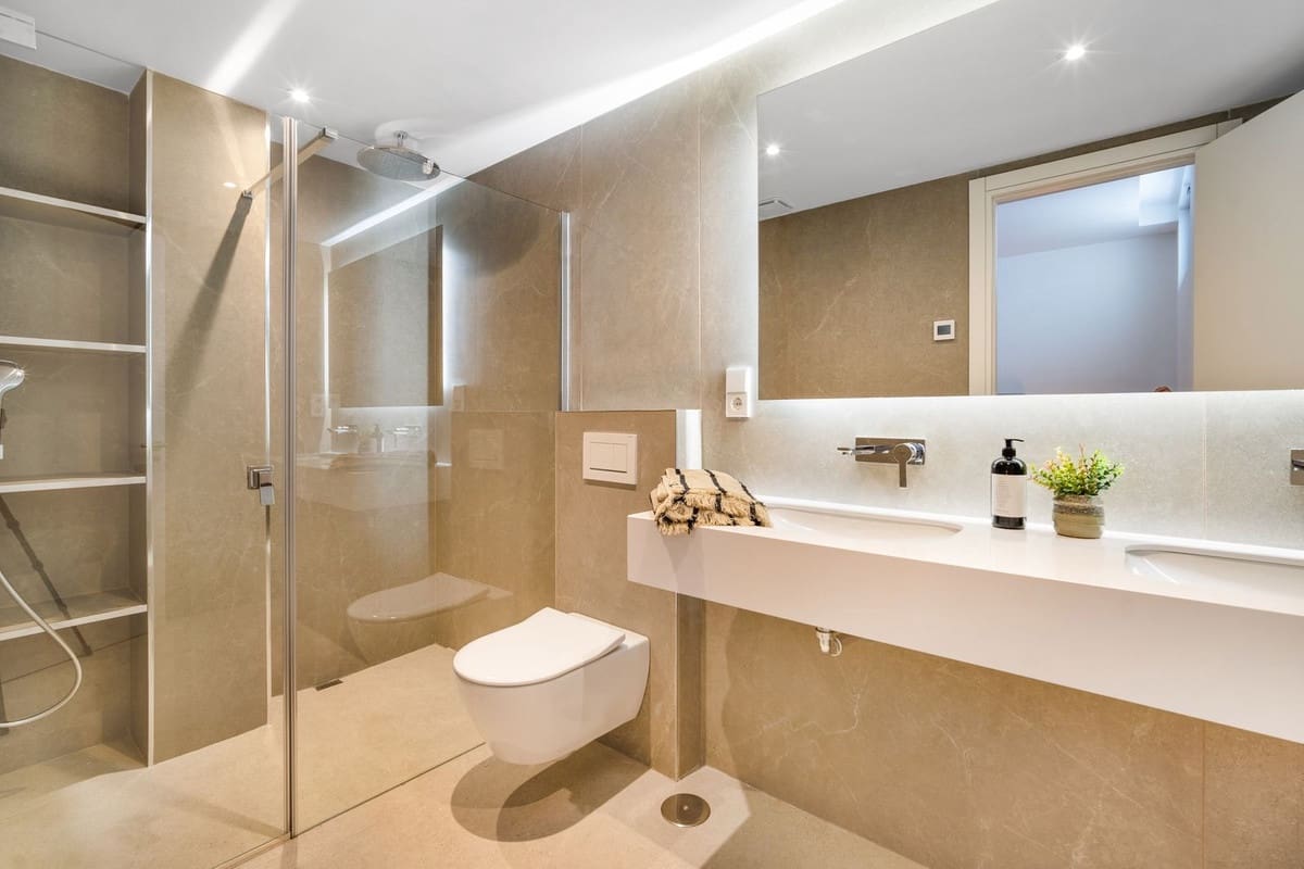 6 soveværelse Villa til salg i Rio Real med swimmingpool garage - € 2.995.000 (Ref: 8332776)