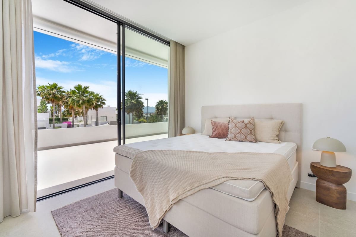 6 soveværelse Villa til salg i Rio Real med swimmingpool garage - € 2.995.000 (Ref: 8332776)