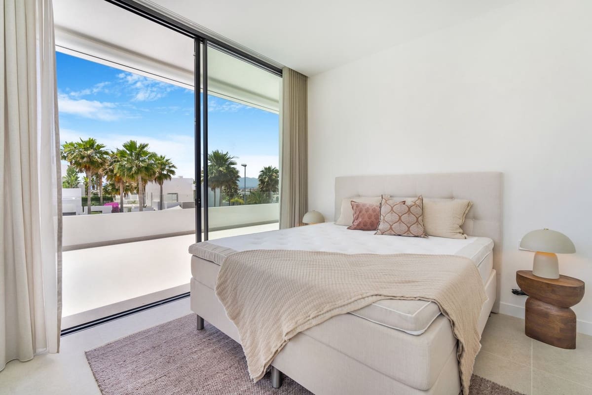 6 slaapkamer Villa te koop in Rio Real met zwembad garage - € 2.995.000 (Ref: 8332776)