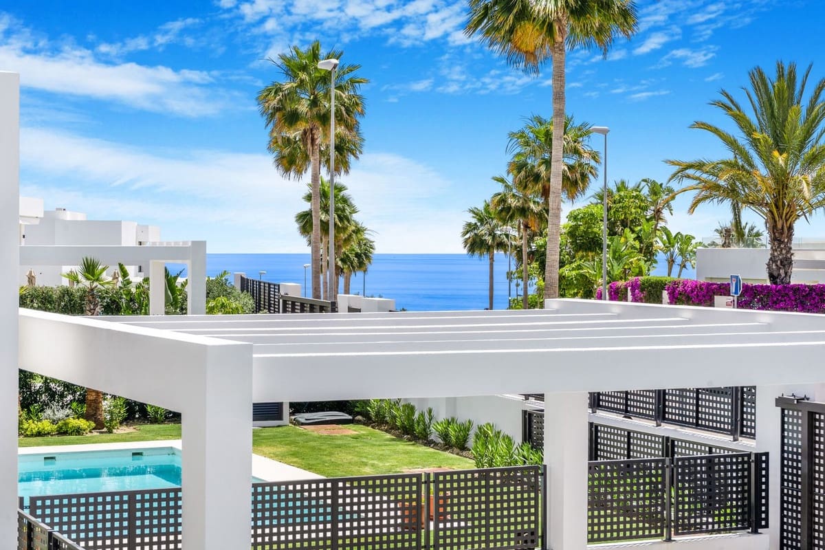 6 slaapkamer Villa te koop in Rio Real met zwembad garage - € 2.995.000 (Ref: 8332776)