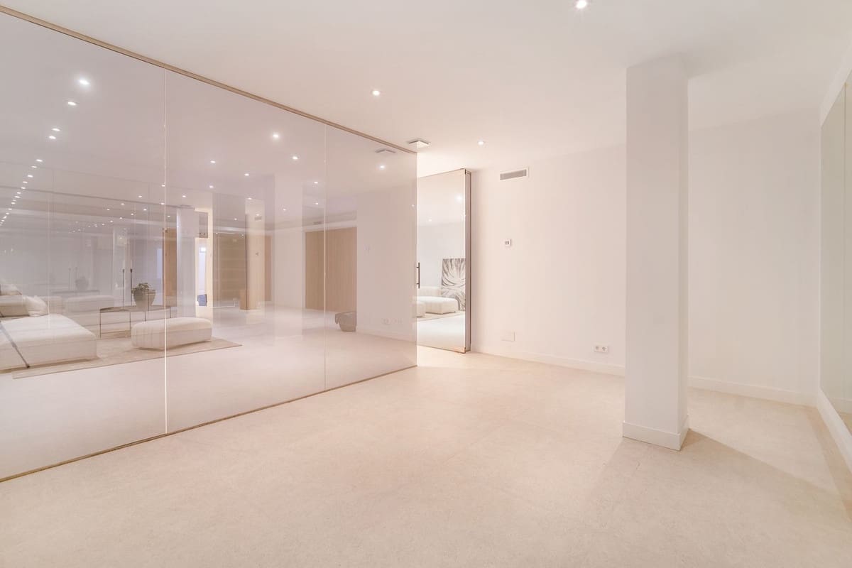 6 sypialnia Willa na sprzedaż w Rio Real z basenem garażem - 2 995 000 € (Ref: 8332776)