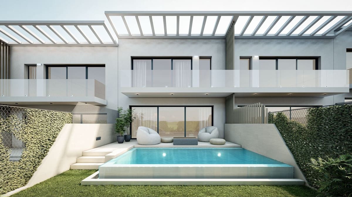 4 bedroom Townhouse for sale in La Cala de Mijas with pool garage - € 549,000 (Ref: 8338802)